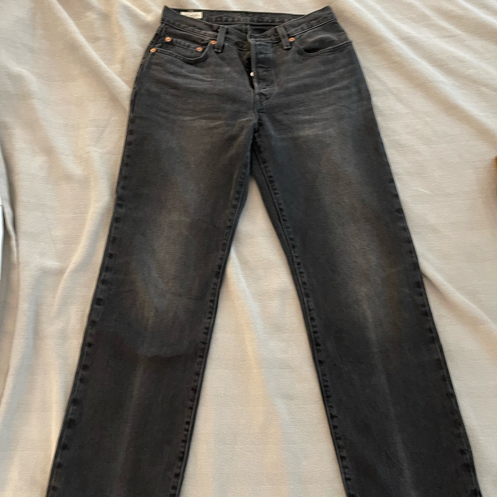 Levi’s Premium 501 90s in black. 27”x 30” inseam. Gently used.